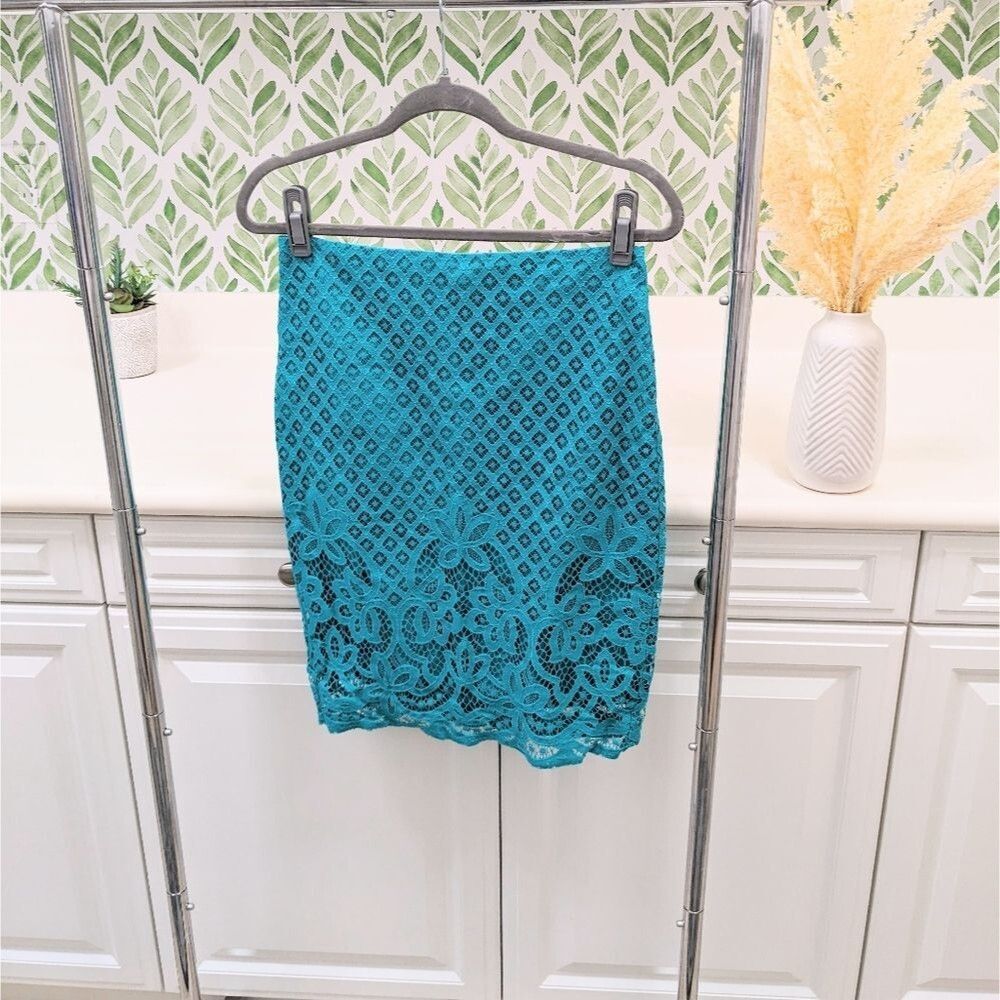 LOFT Teal Floral Lace Pencil Skirt Size 4 Lined Work Wedding Guest Turquoise - Picture 3 of 8